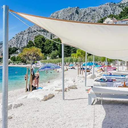 Lägenhet By The Sea Omis - 771