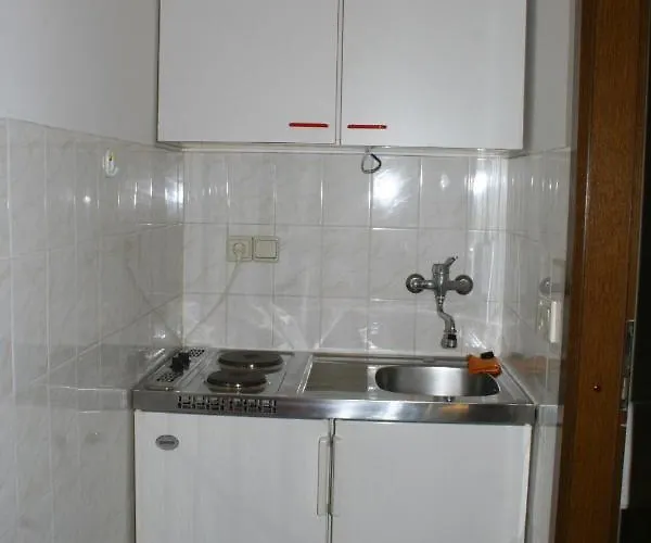 By The Sea Omis - 771 Apartman Tice